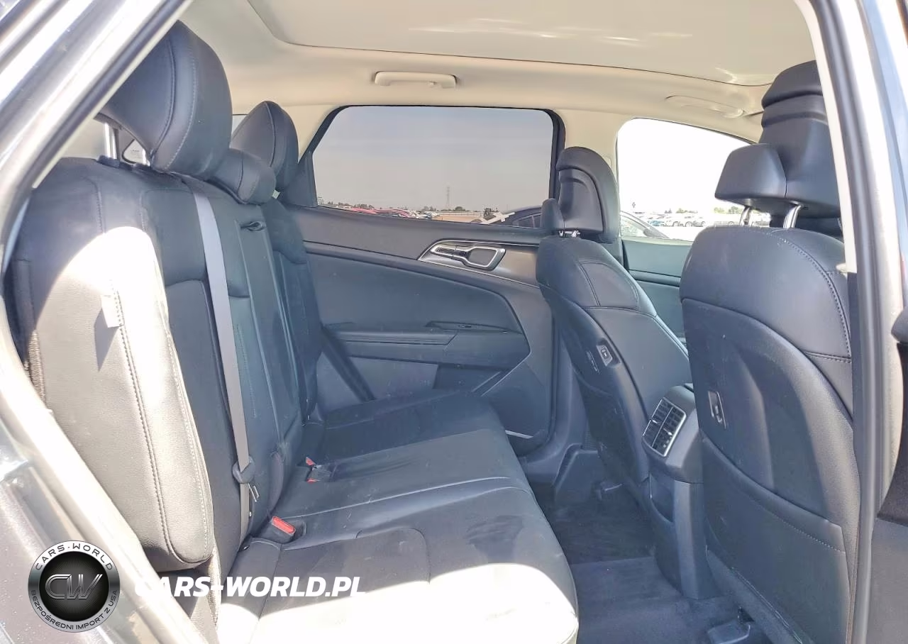 2025 Kia Sportage Ex VIN:KNDPVCDG4S7218526 - 11