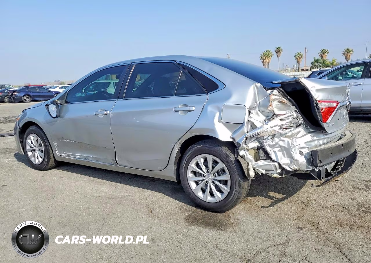 2016 Toyota Camry Le VIN:4T4BF1FK0GR532715 - 2