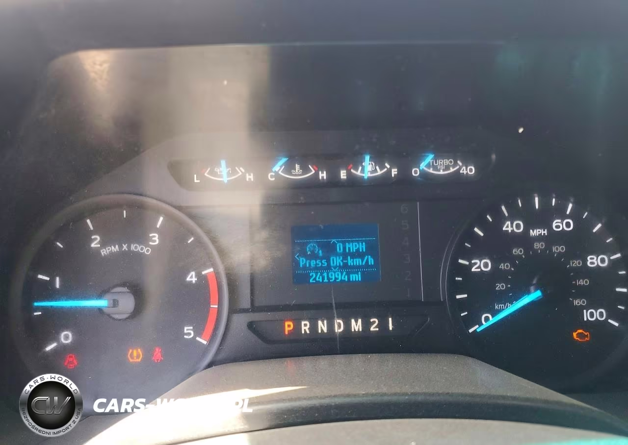 2018 Ford F350 Super Duty VIN:1FT8X3BT6JEB29887 - 9