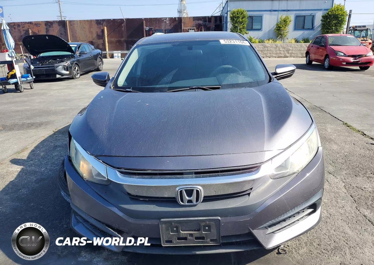 2018 Honda Civic Lx VIN:2HGFC2F5XJH522925 - 5
