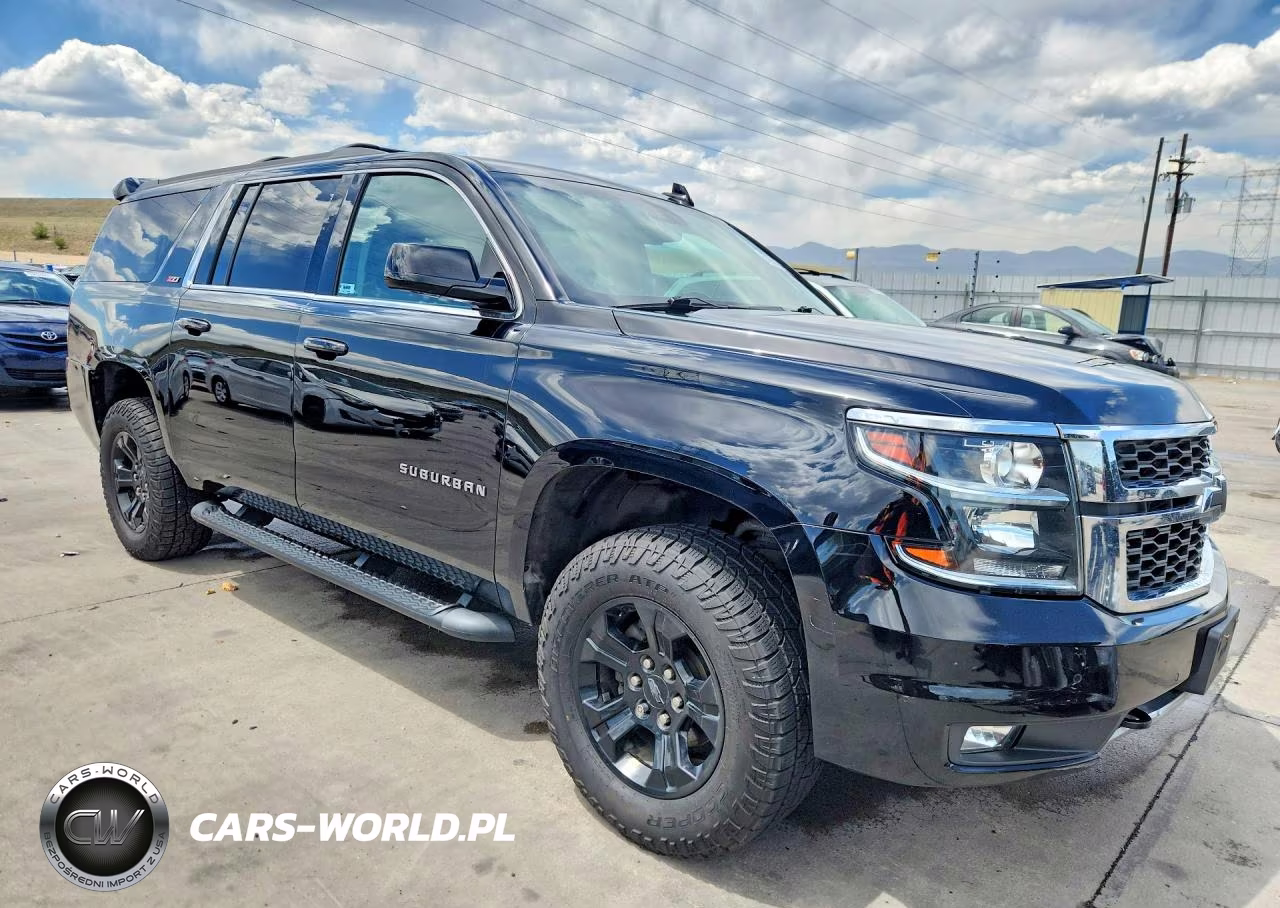2018 Chevrolet Suburban K1500 Lt VIN:1GNSKHKC2JR116992 - 4