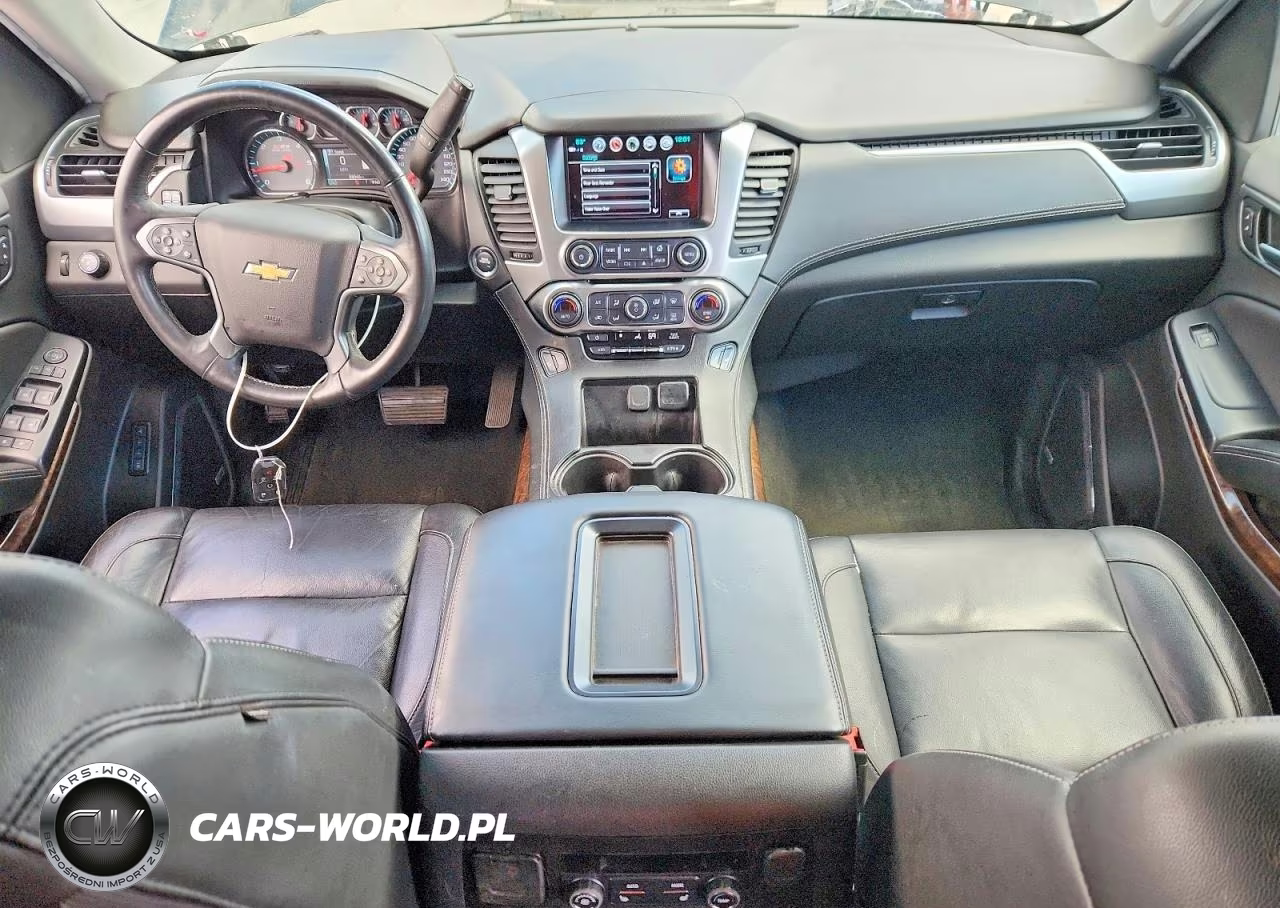 2018 Chevrolet Suburban K1500 Lt VIN:1GNSKHKC2JR116992 - 8
