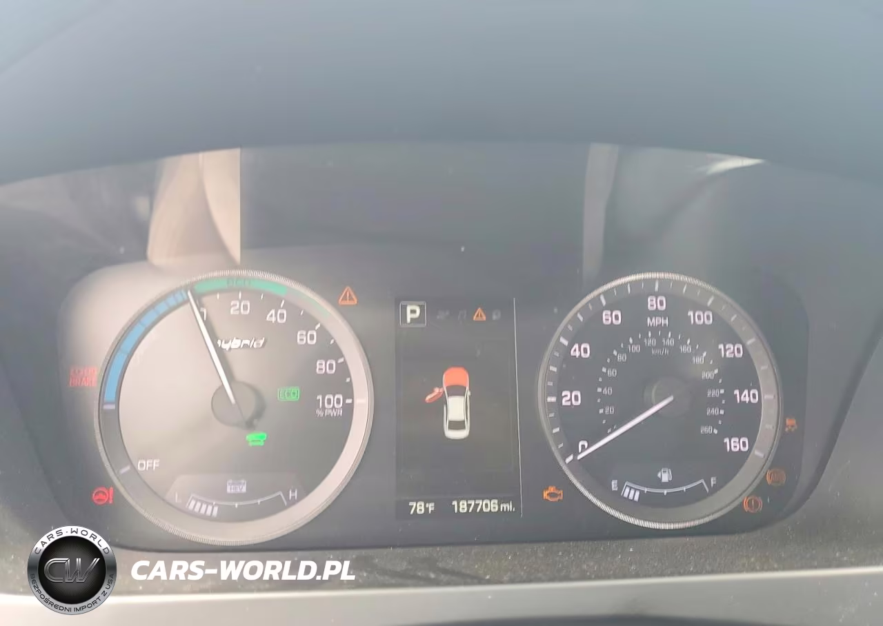 2016 Hyundai Sonata Hybrid Se VIN:KMHE24L16GA022614 - 9