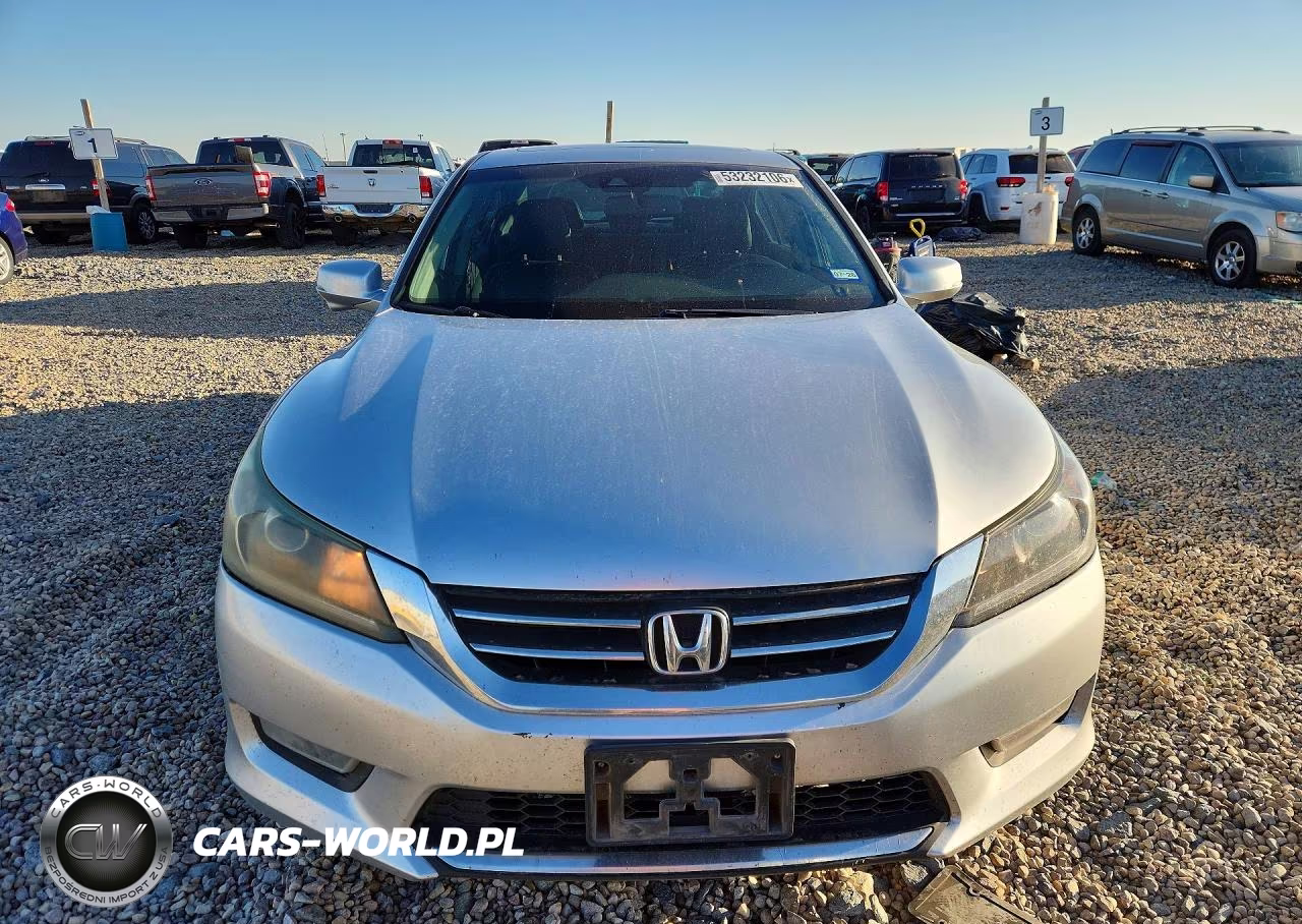 2013 Honda Accord Exl VIN:1HGCR2F84DA137827 - 5
