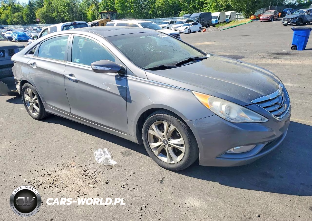 2011 Hyundai Sonata Limited VIN:5NPEC4AC1BH028070 - 4