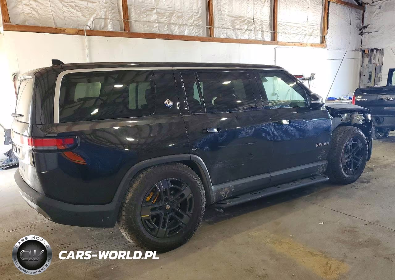 RIVIAN R1S ADVENT VIN:7PDSGABA3PN012584 - 3