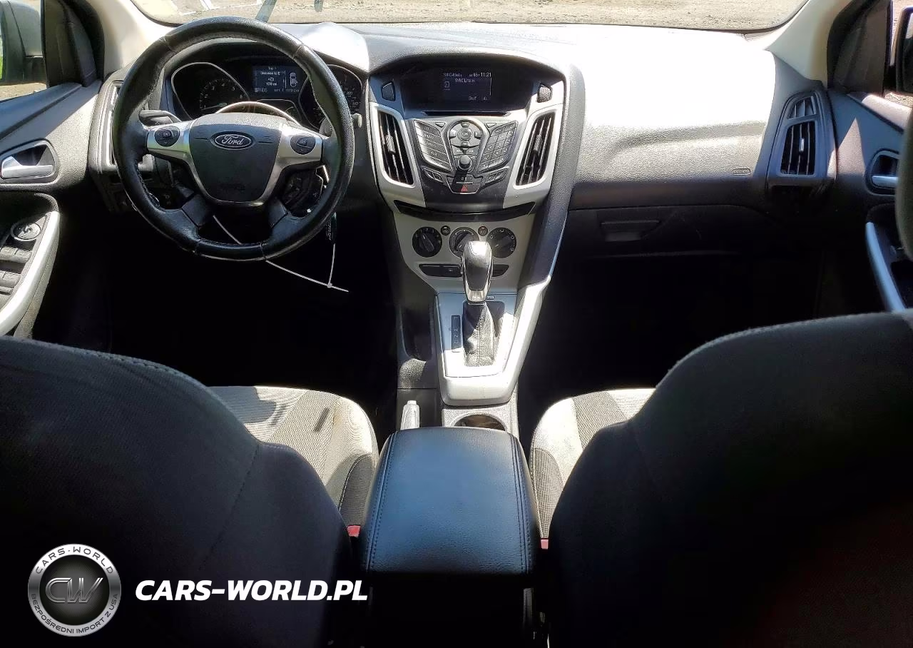 2012 Ford Focus Se VIN:1FAHP3F21CL432517 - 8