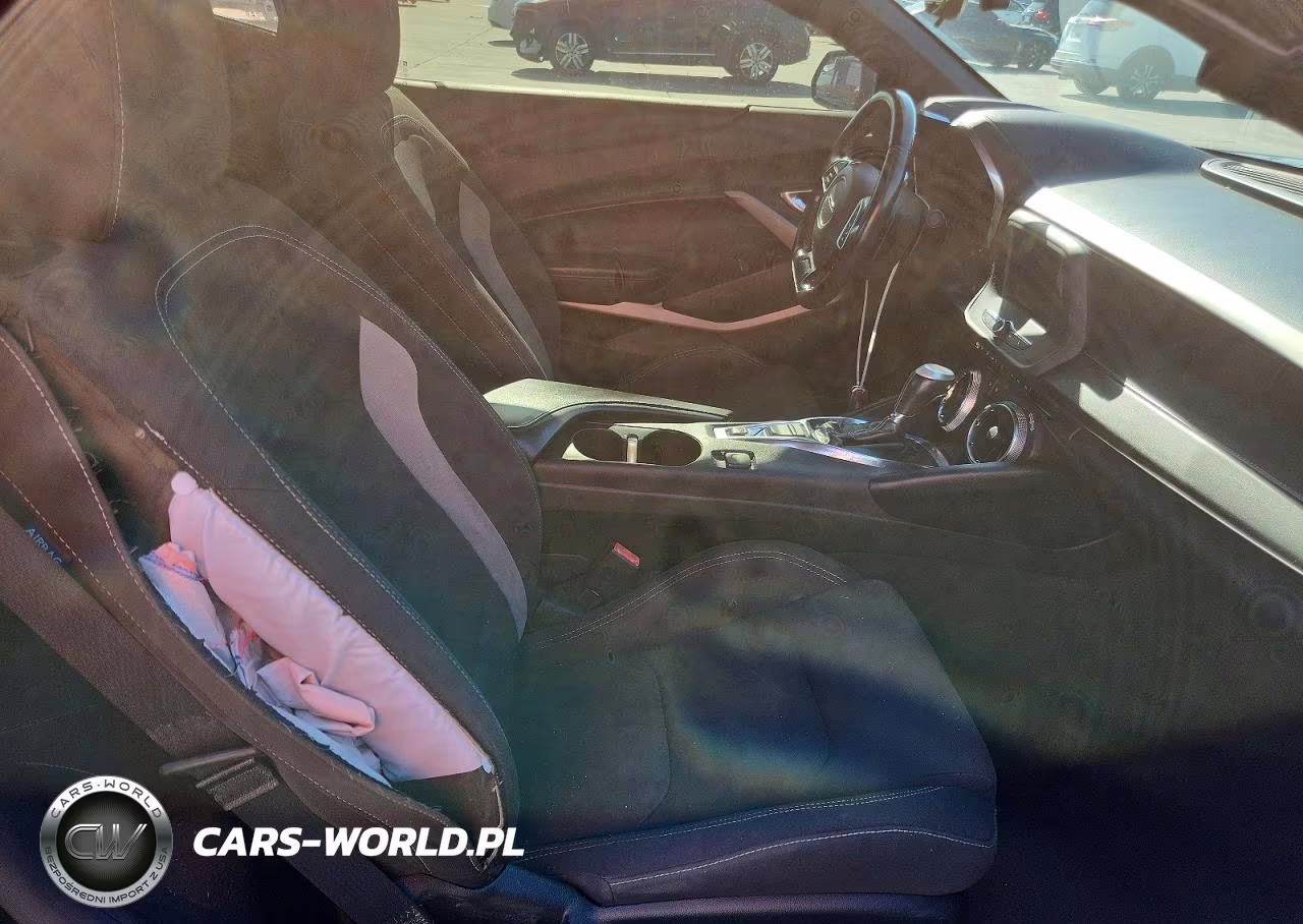 2020 Chevrolet Camaro Ls VIN:1G1FB1RS9L0135019 - 10