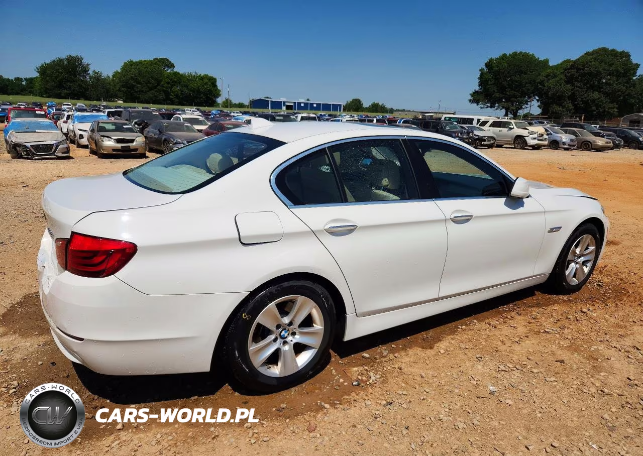 2013 BMW 528 I VIN:WBAXG5C52DD230908 - 3