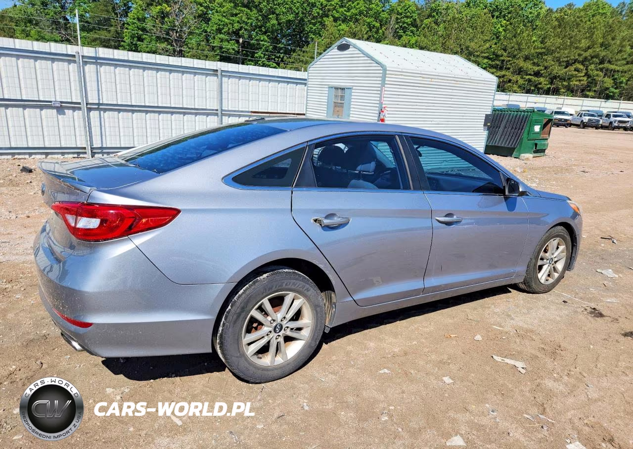 2015 Hyundai Sonata Se VIN:5NPE24AF0FH130298 - 3