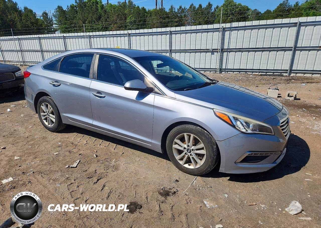2015 Hyundai Sonata Se VIN:5NPE24AF0FH130298 - 4