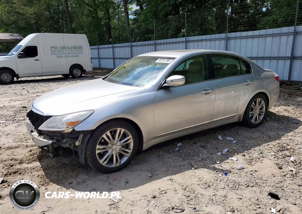 2011 Hyundai Genesis 4.6L – zdjęcie 1 z 13