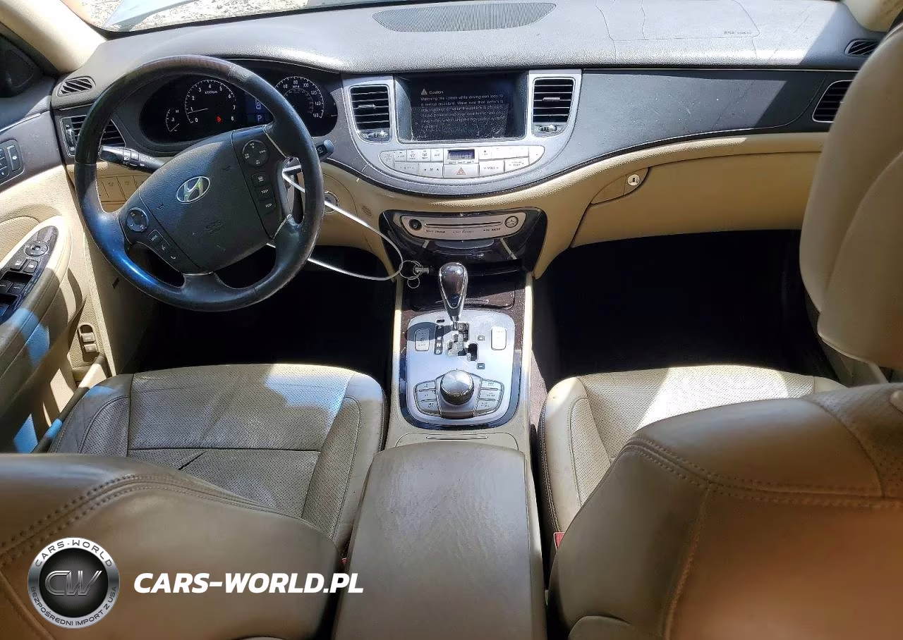 2011 Hyundai Genesis 4.6L VIN:KMHGC4DF4BU113839 - 8