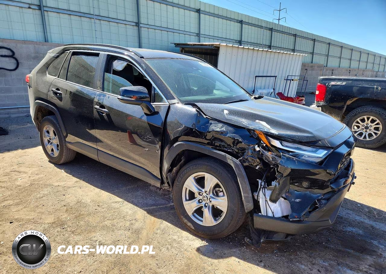 2024 Toyota Rav4 Xle VIN:2T3W1RFVXRW325696 - 4