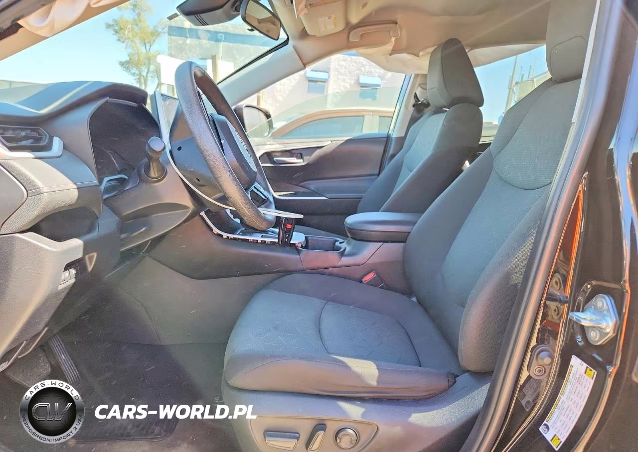 2024 Toyota Rav4 Xle VIN:2T3W1RFVXRW325696 - 7