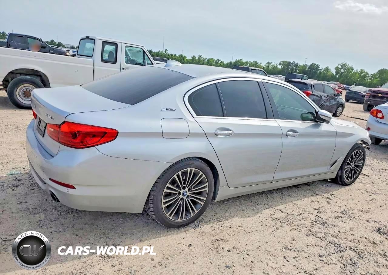 2018 BMW 530E VIN:WBAJA9C52JB252865 - 3