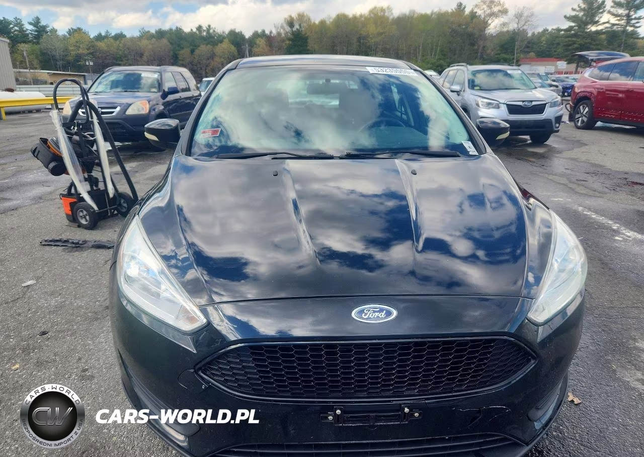2016 Ford Focus Se VIN:1FADP3KE4GL240108 - 5