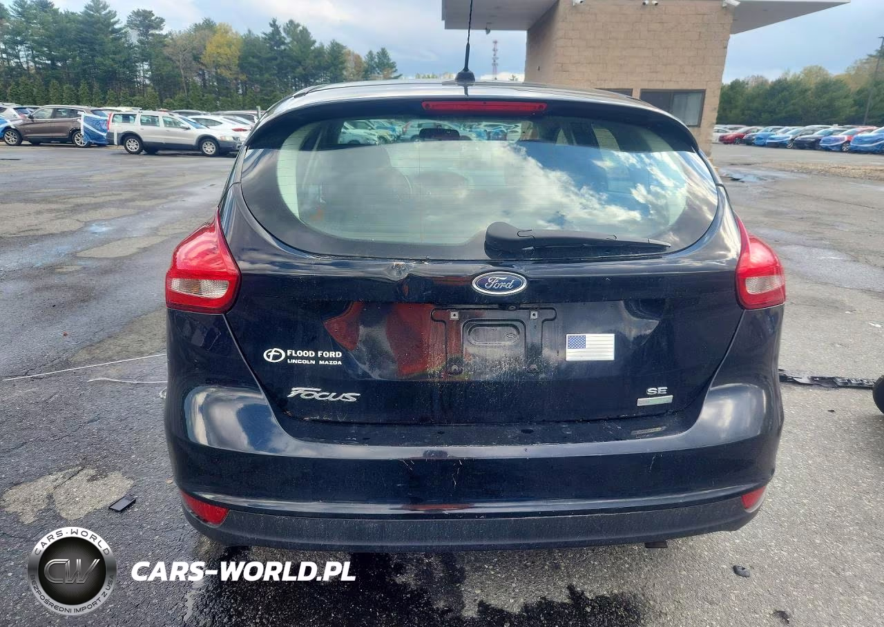 2016 Ford Focus Se VIN:1FADP3KE4GL240108 - 6