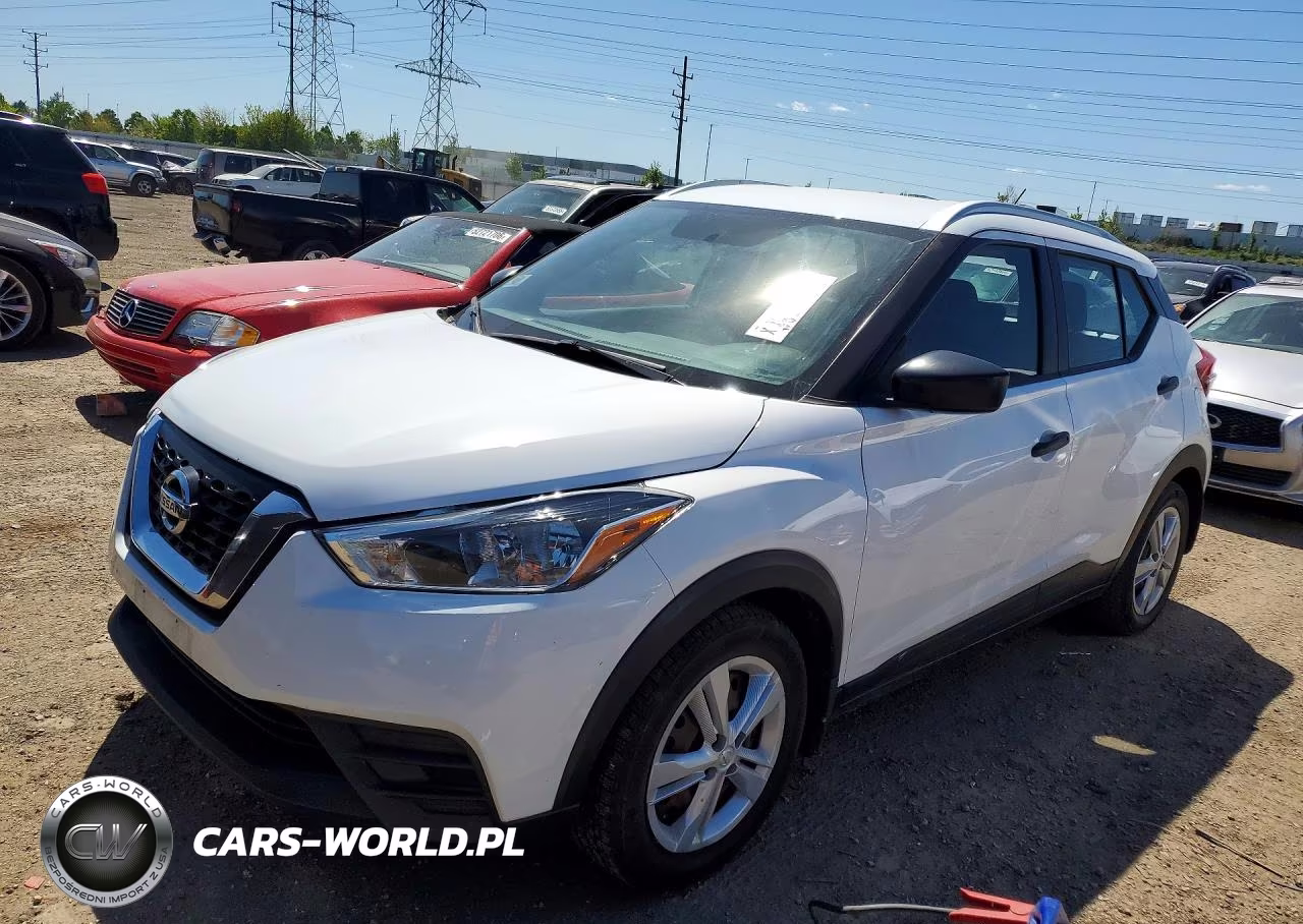 2018 Nissan Kicks S