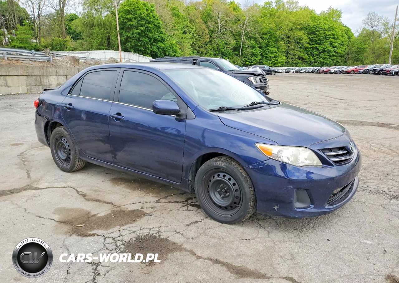 2013 Toyota Corolla Le VIN:5YFBU4EE1DP182179 - 4