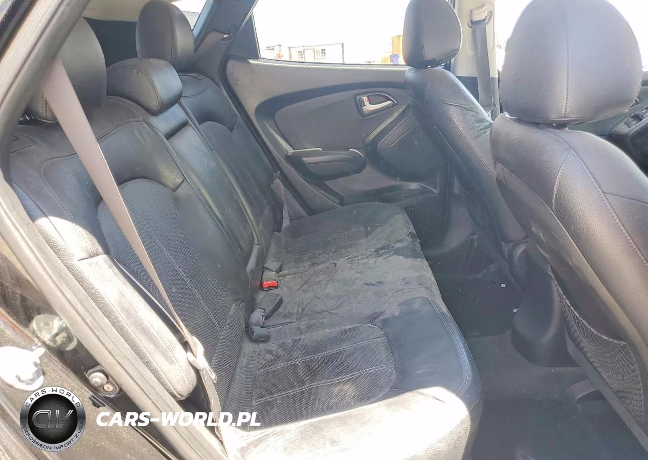 2011 Hyundai Tucson Limited VIN:KM8JU3AC5BU292402 - 10