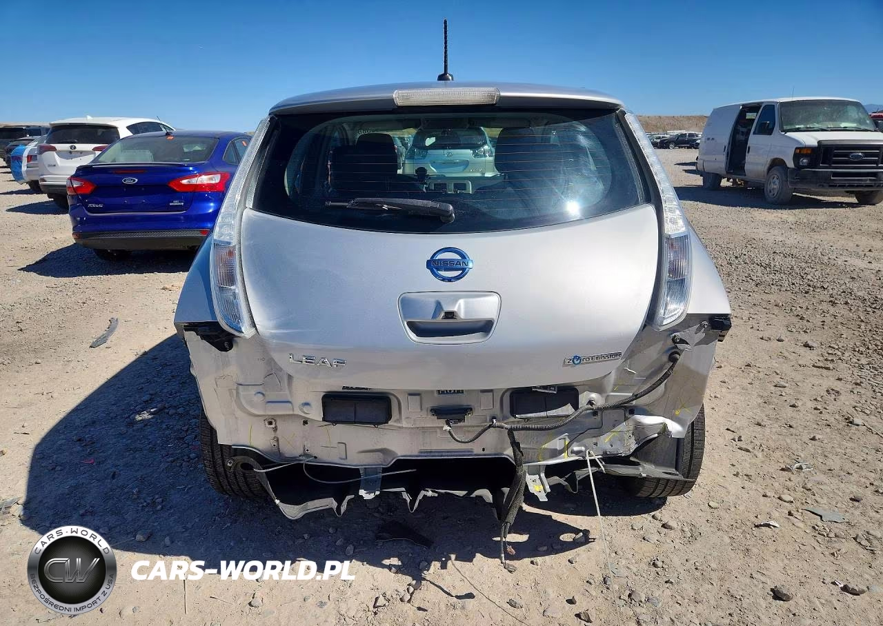 2017 Nissan Leaf S VIN:1N4BZ0CP7HC308239 - 6