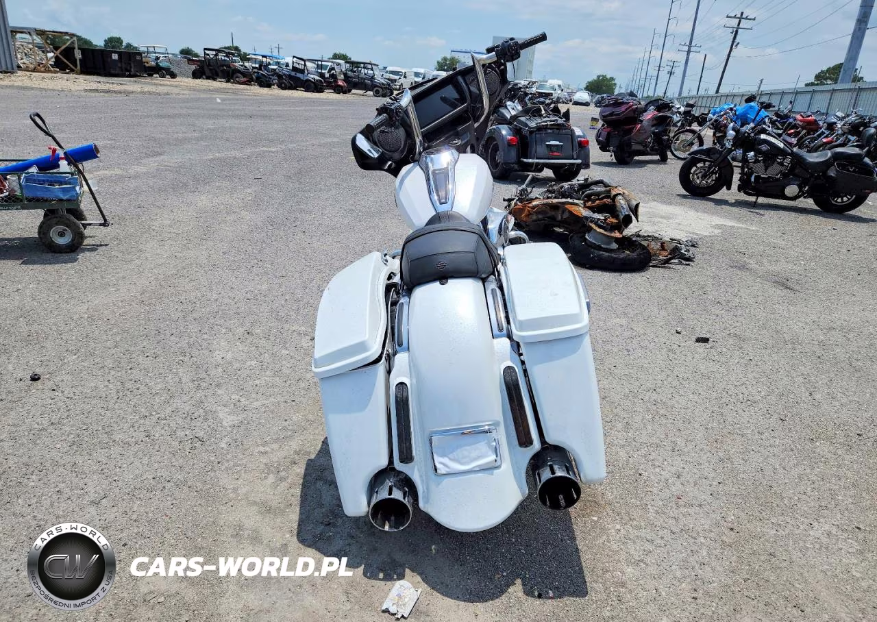 2024 Harley-Davidson Flhx VIN:1HD1KB713RB645458 - 4