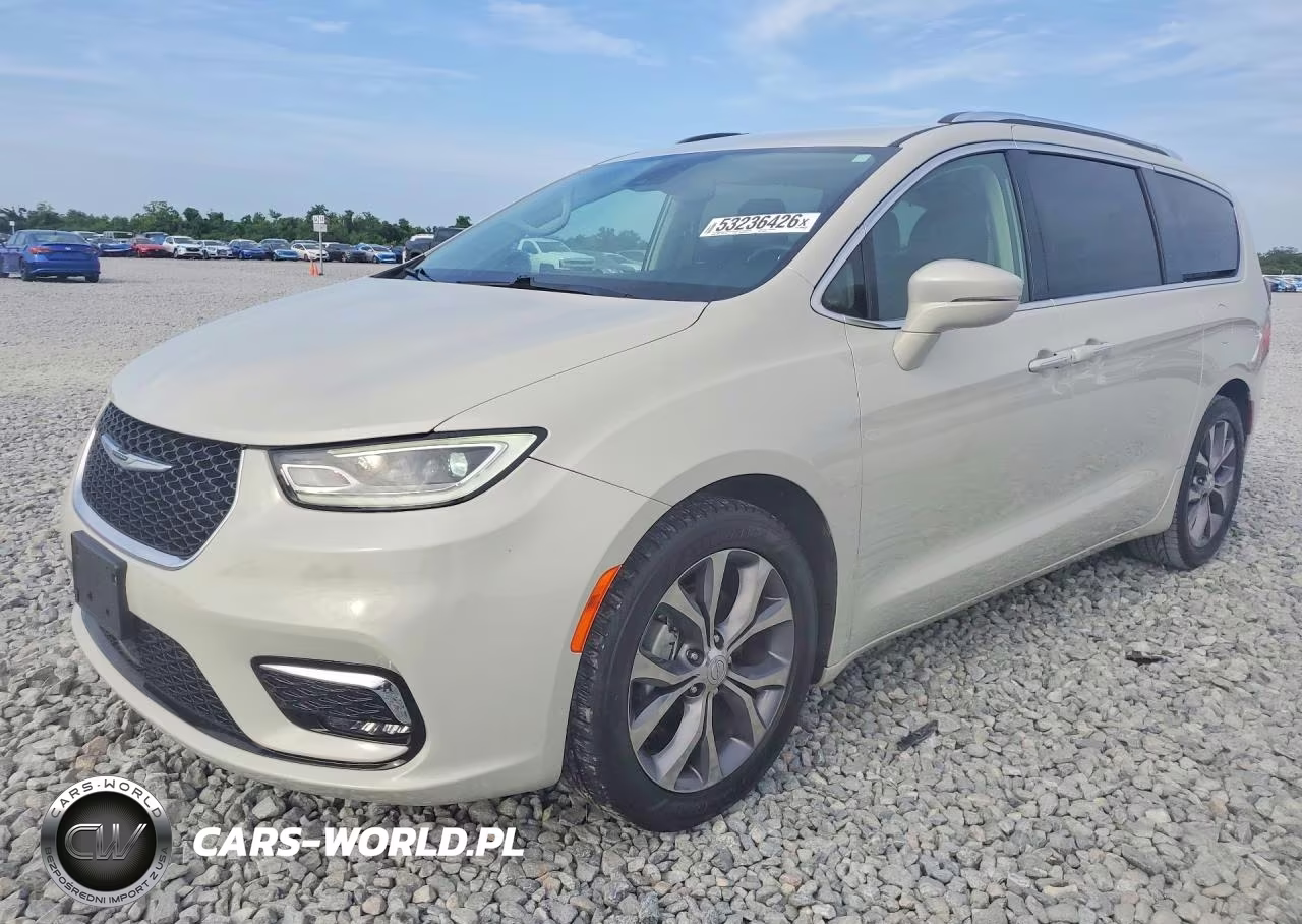 2021 Chrysler Pacifica Touring L