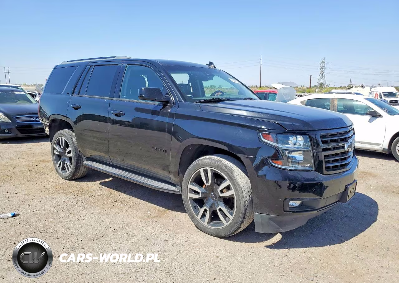 2019 Chevrolet Tahoe C1500 Lt VIN:1GNSCBKC9KR122669 - 4