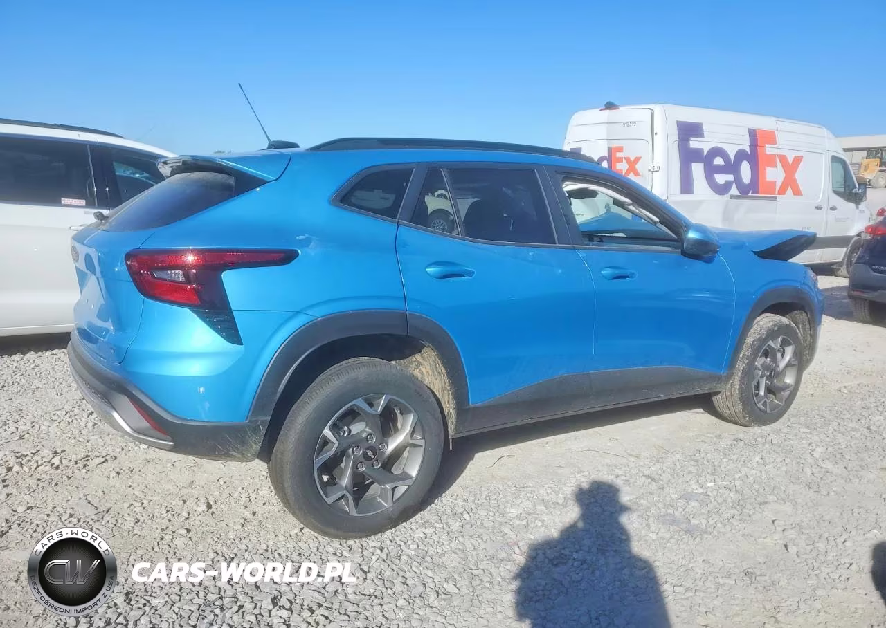 2025 Chevrolet Trax 1Lt VIN:KL77LHEP3SC330210 - 3