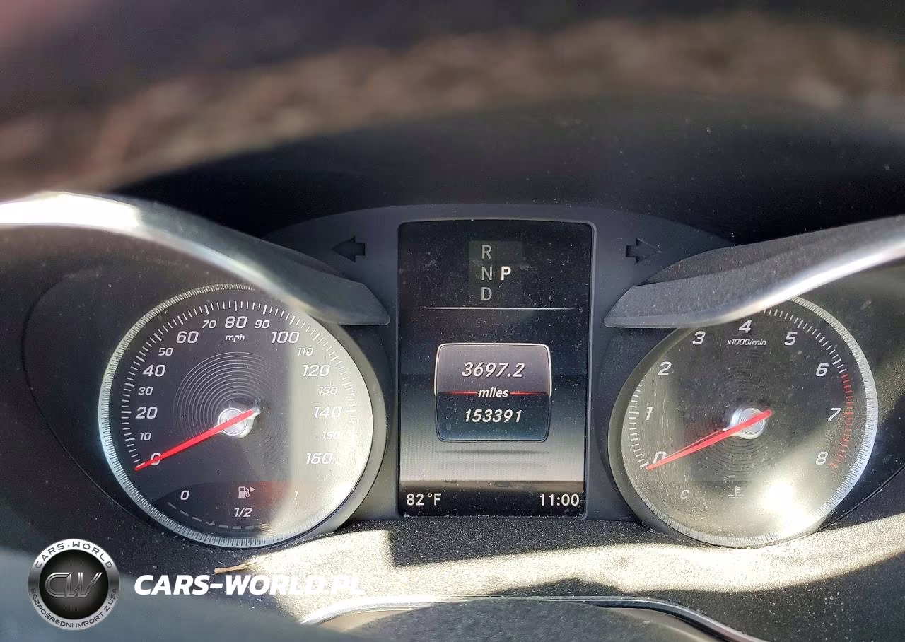 2018 Mercedes-Benz C 300 VIN:55SWF4JB6JU263868 - 9