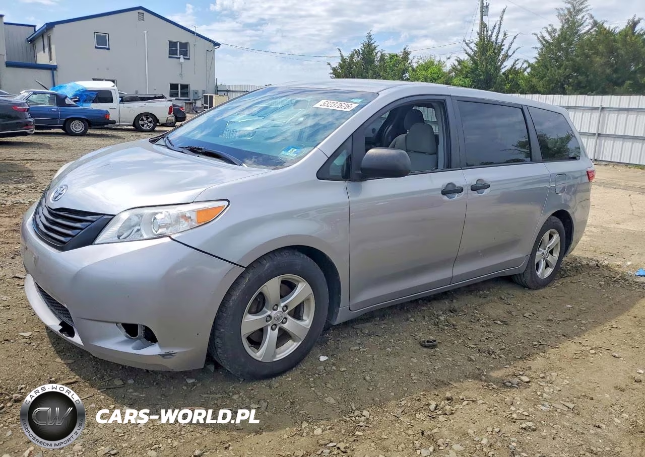 2016 Toyota Sienna L 7-Passenger