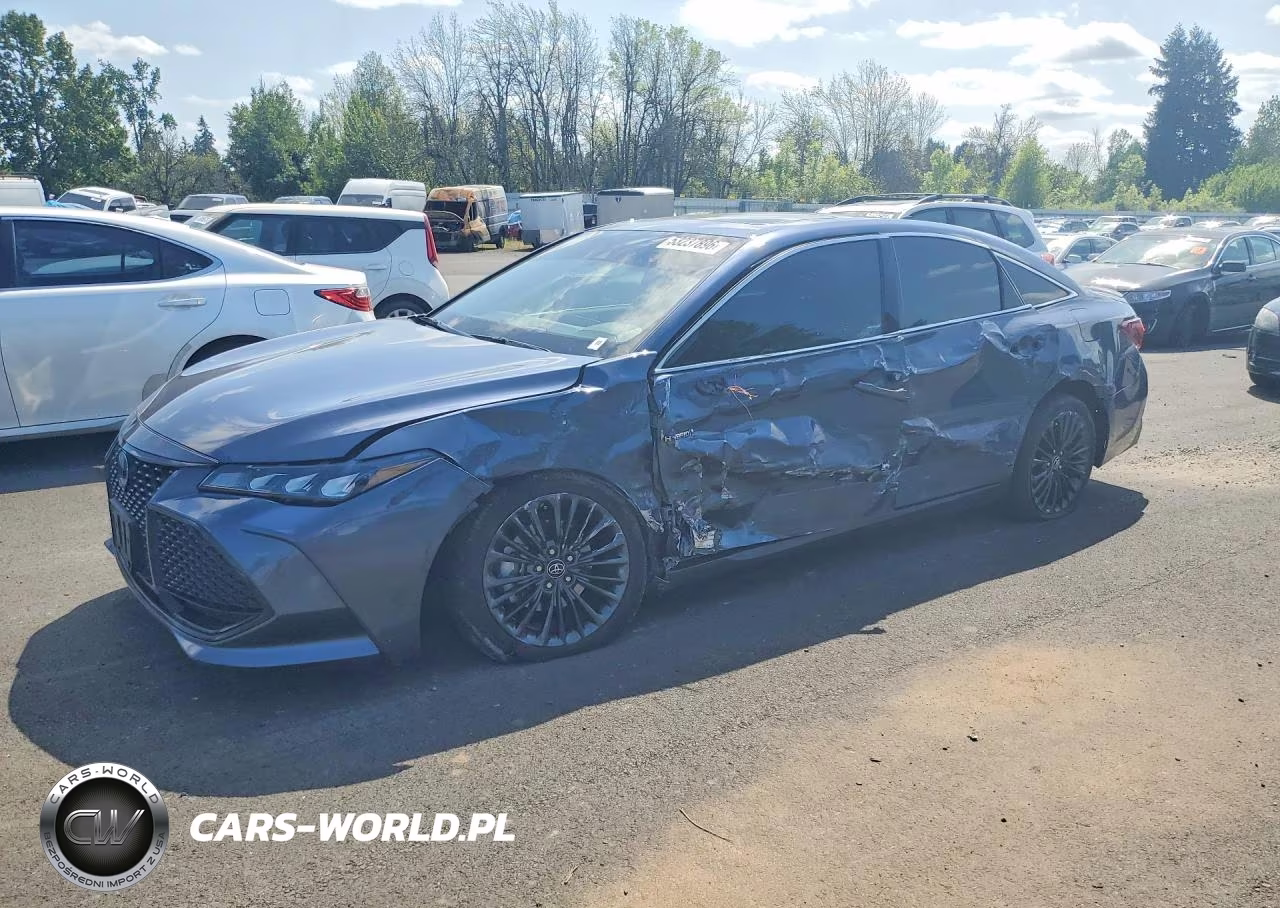 2019 Toyota Avalon Hybrid Xse