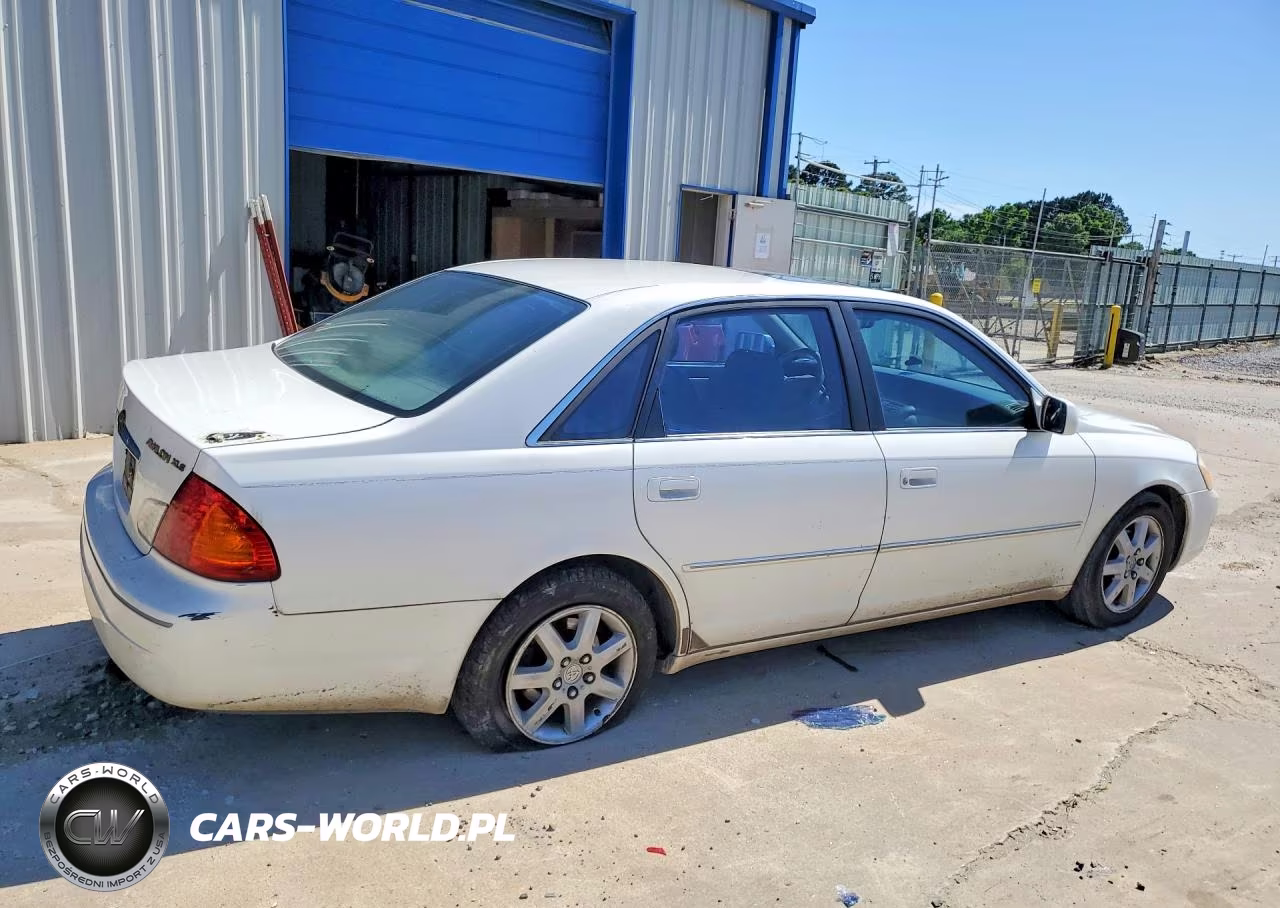 2000 Toyota Avalon Xls VIN:4T1BF28B4YU015979 - 3