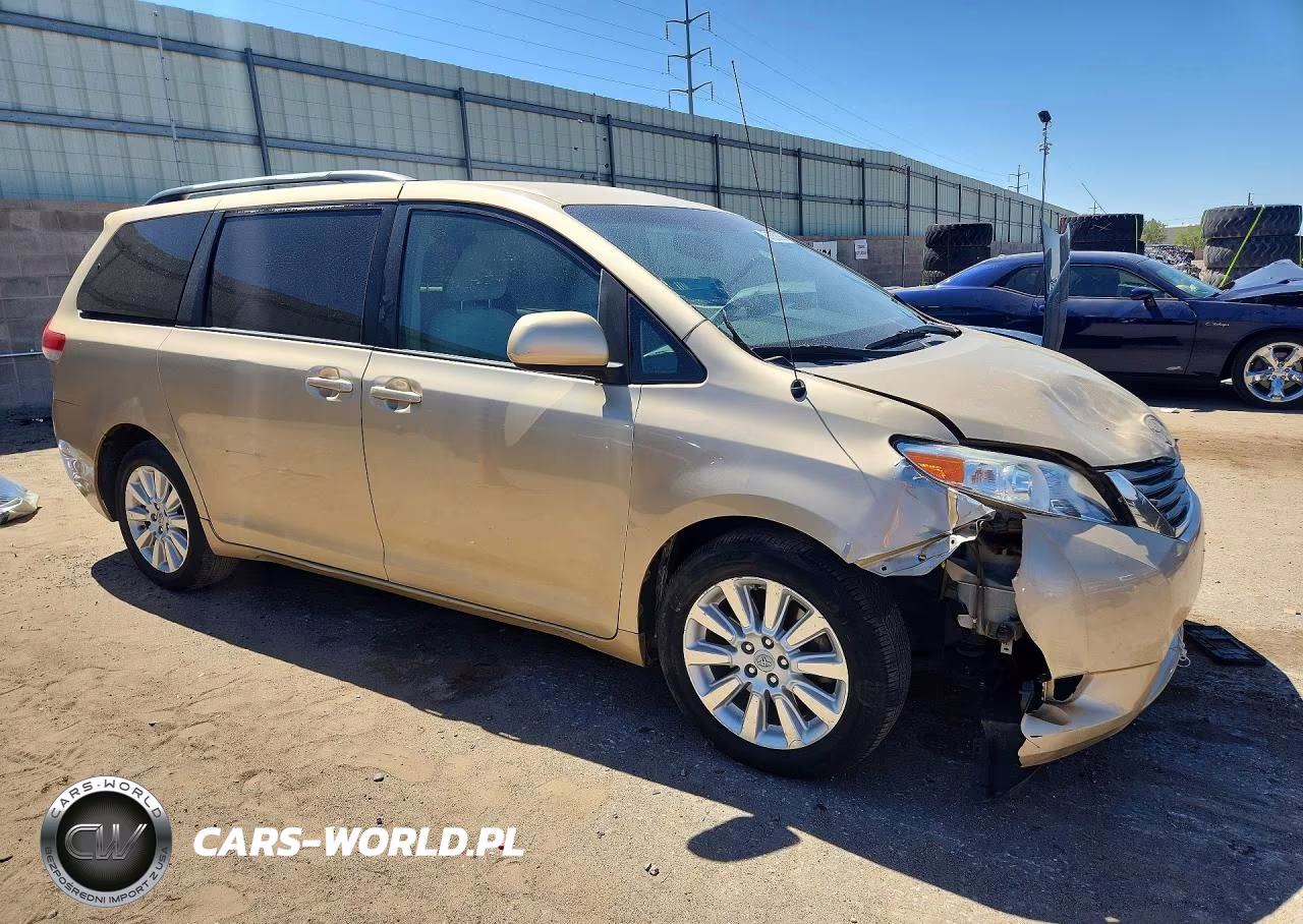 2011 Toyota Sienna Le VIN:5TDJK3DC4BS005366 - 4