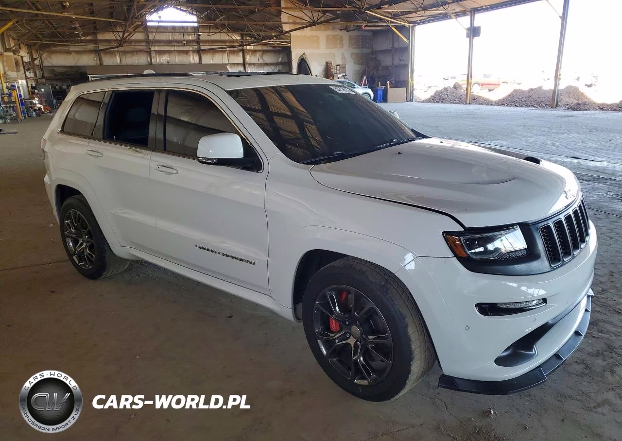 2015 Jeep Grand Cherokee Srt-8 VIN:1C4RJFDJ0FC662646 - 4