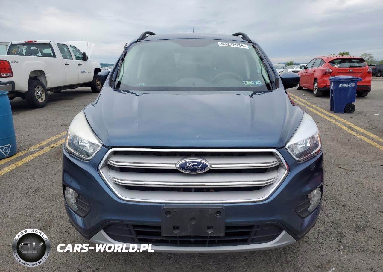 2018 Ford Escape Se VIN:1FMCU9GD2JUB66475 - 5