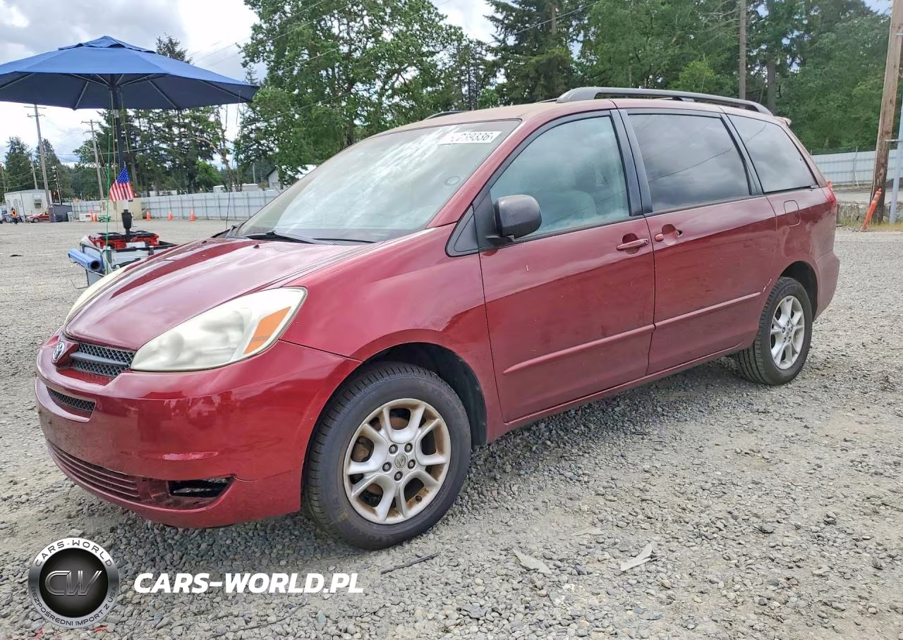 2005 Toyota Sienna Le