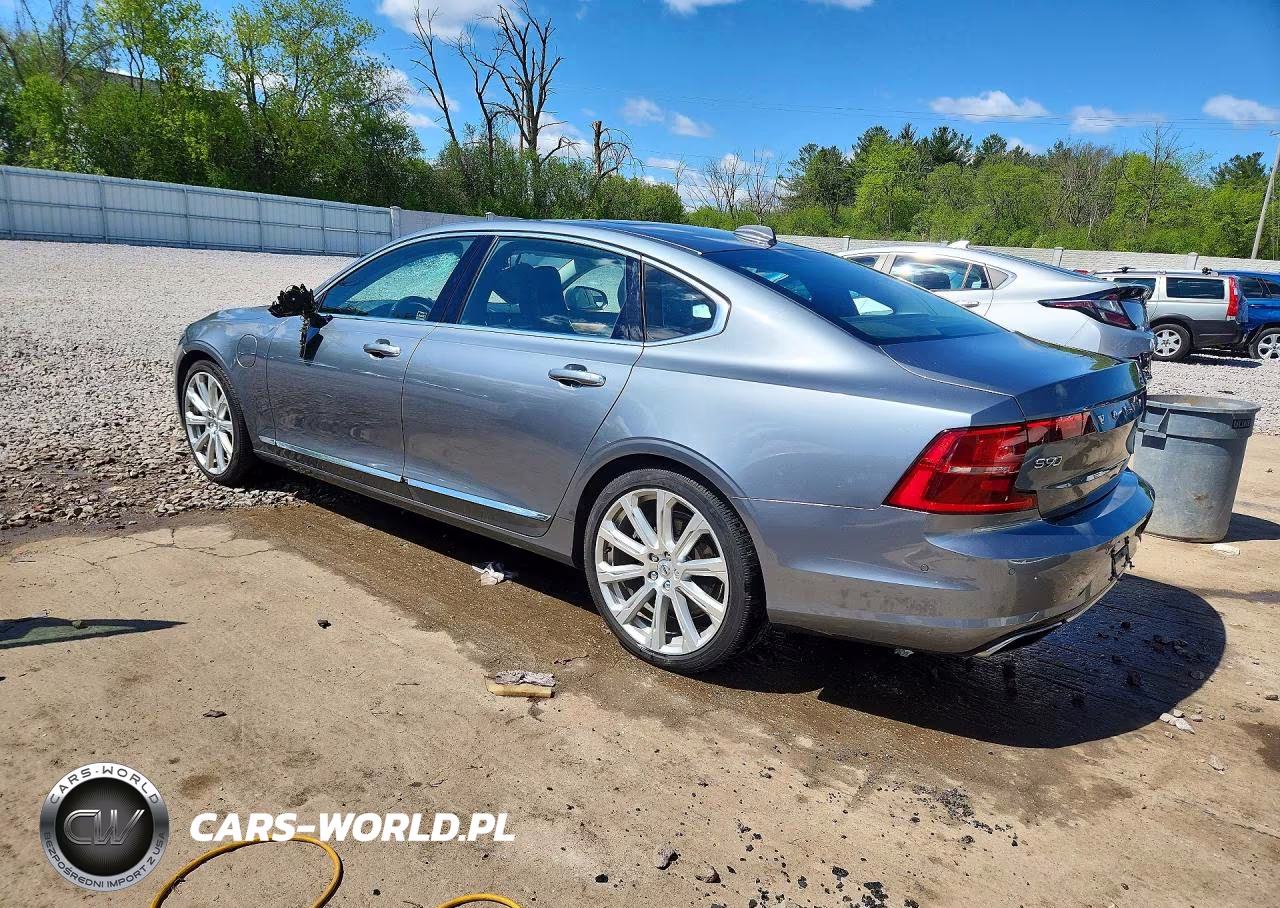 2018 Volvo S90 T8 Inscription VIN:LVYBC0AL9JP035873 - 2