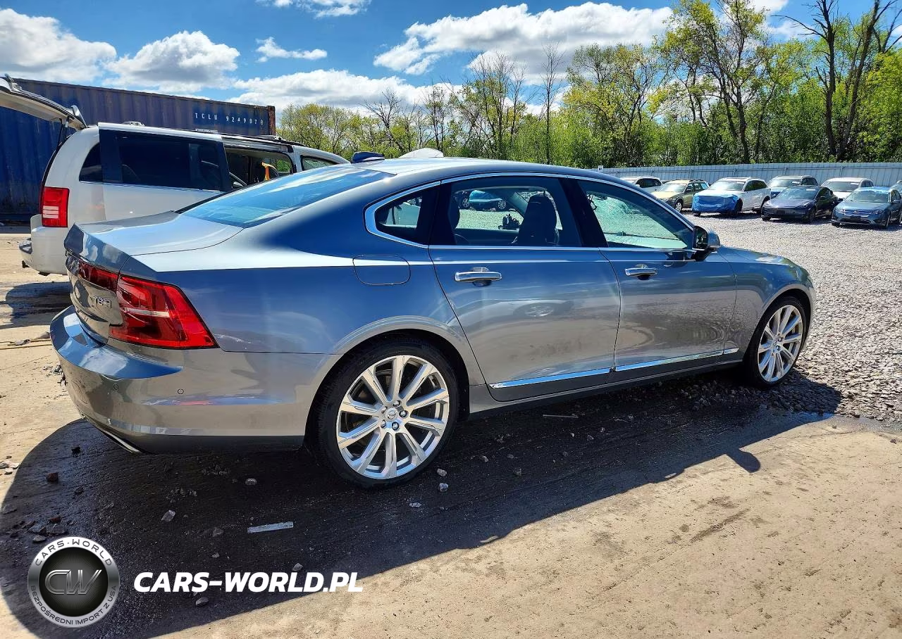 2018 Volvo S90 T8 Inscription VIN:LVYBC0AL9JP035873 - 3