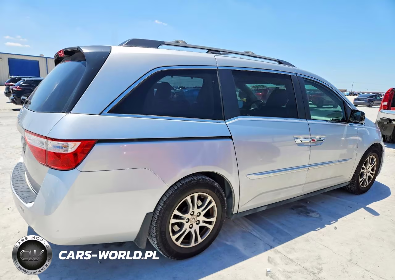 2013 Honda Odyssey Exl VIN:5FNRL5H67DB041172 - 3