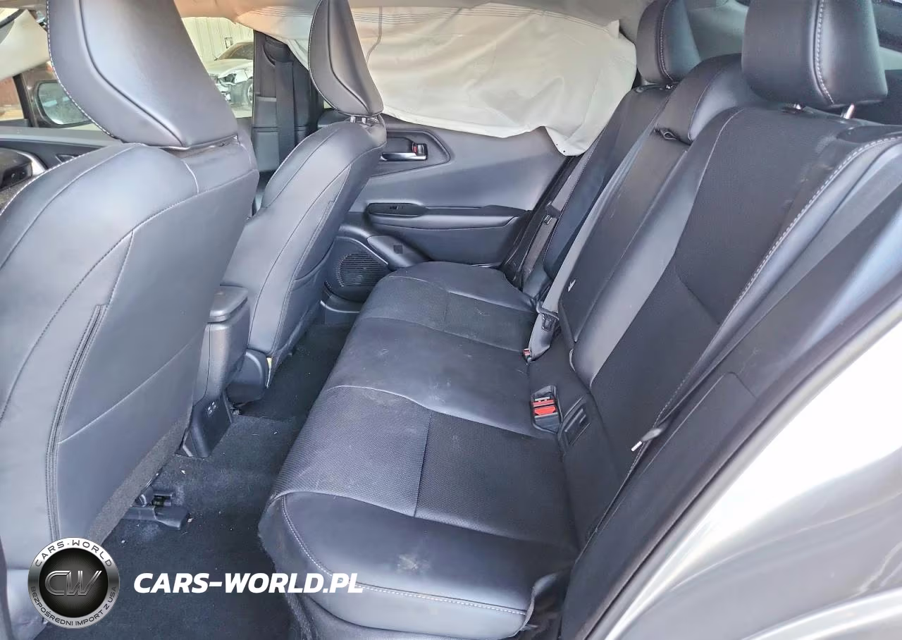 2024 Toyota Prius Limited VIN:JTDACAAU2R3037744 - 10