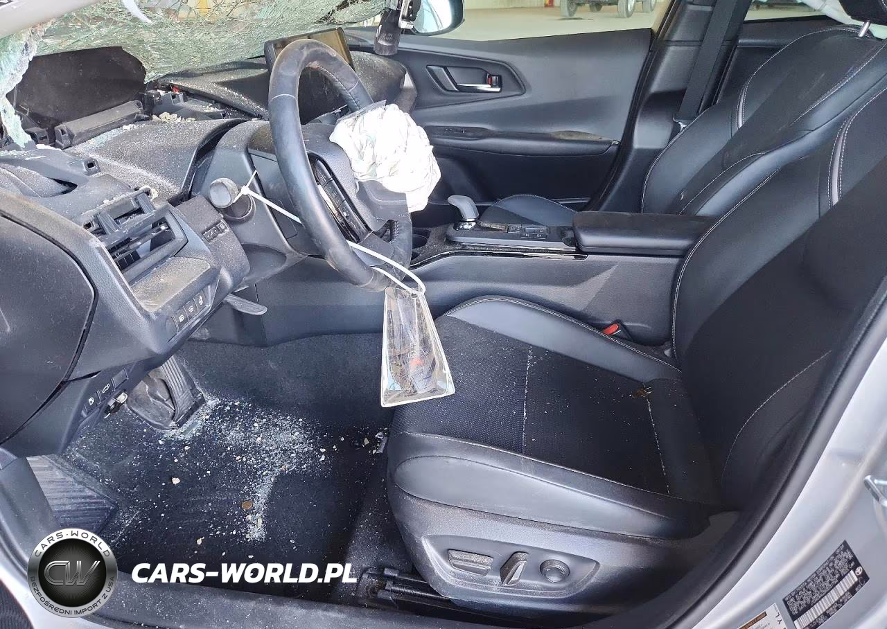 2024 Toyota Prius Limited VIN:JTDACAAU2R3037744 - 7
