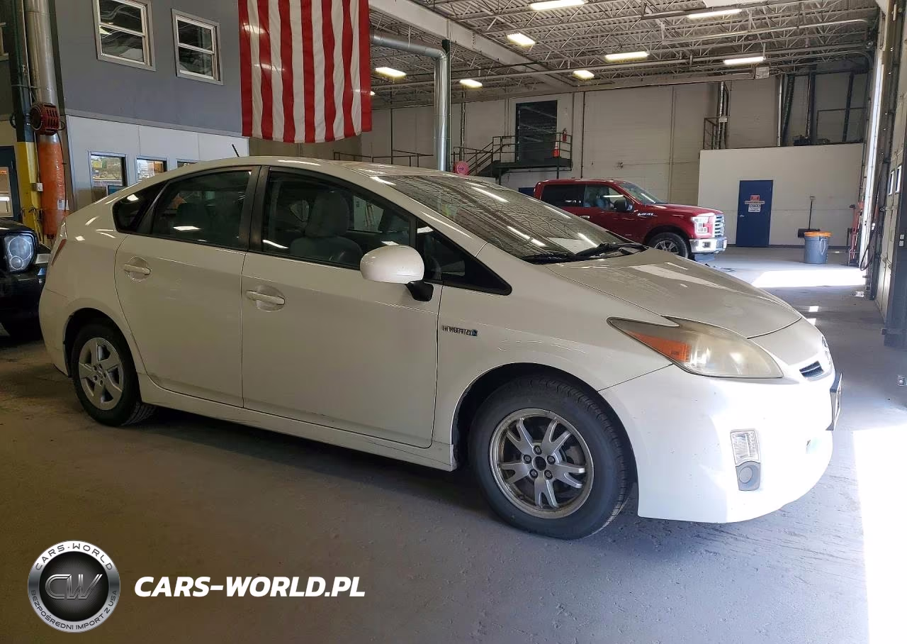 2010 Toyota Prius Ii VIN:JTDKN3DU8A0229536 - 4