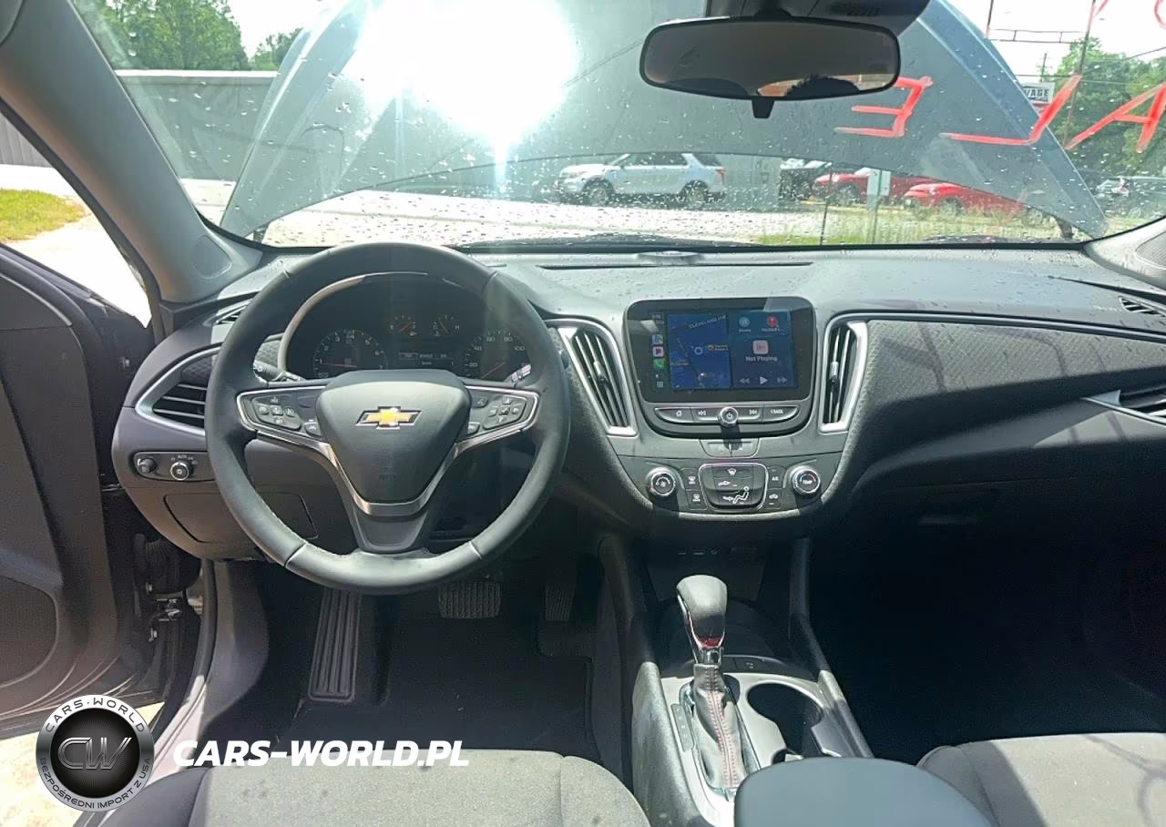 2025 Chevrolet Malibu Rs VIN:1G1ZG5ST0SF134801 - 9