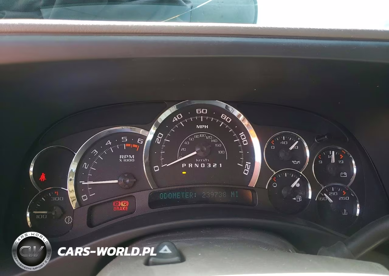 2006 Cadillac Escalade Luxury VIN:1GYEC63N96R120482 - 9