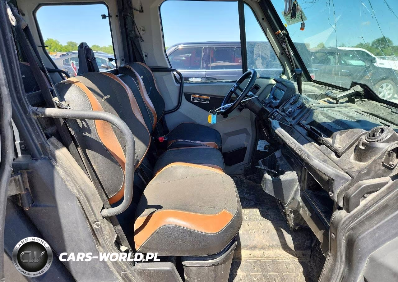 2021 Can-Am Defender Utility Vehicle VIN:3JBUUAX45MK003983 - 5