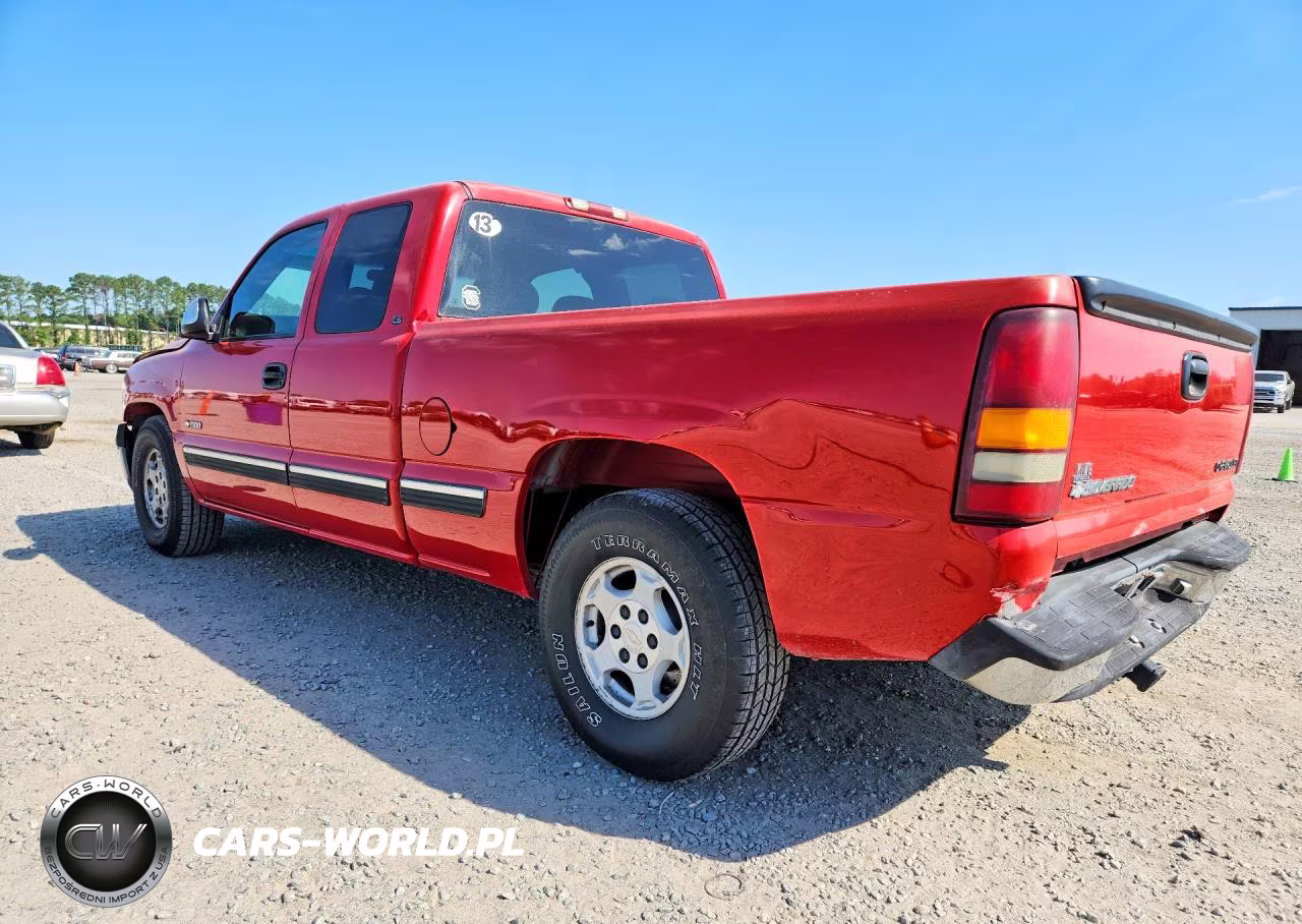 2000 Chevrolet Silverado C1500 VIN:1GCEC19T2YZ157813 - 2