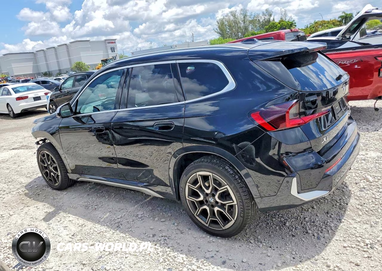 2023 Toyota 4 Wheel Dr VIN:WBX73EF08P5W11744 - 2