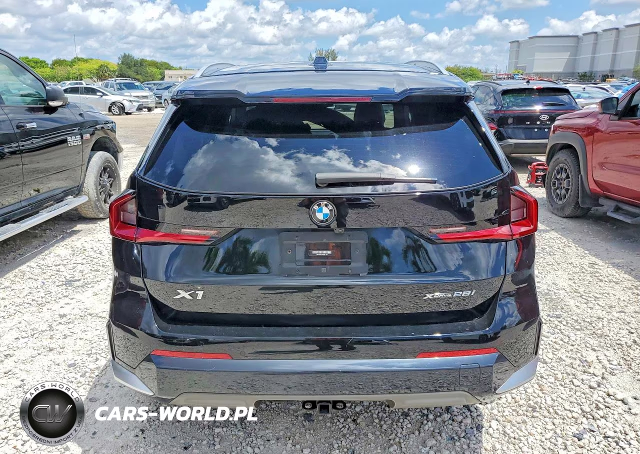 2023 Toyota 4 Wheel Dr VIN:WBX73EF08P5W11744 - 6